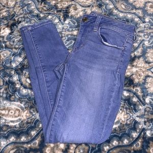 🌸 american eagle light wash jeans